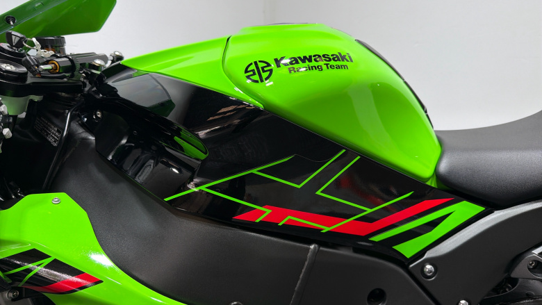 Kawasaki Ninja Zx 10 ZX1002LPFAN (23MY)